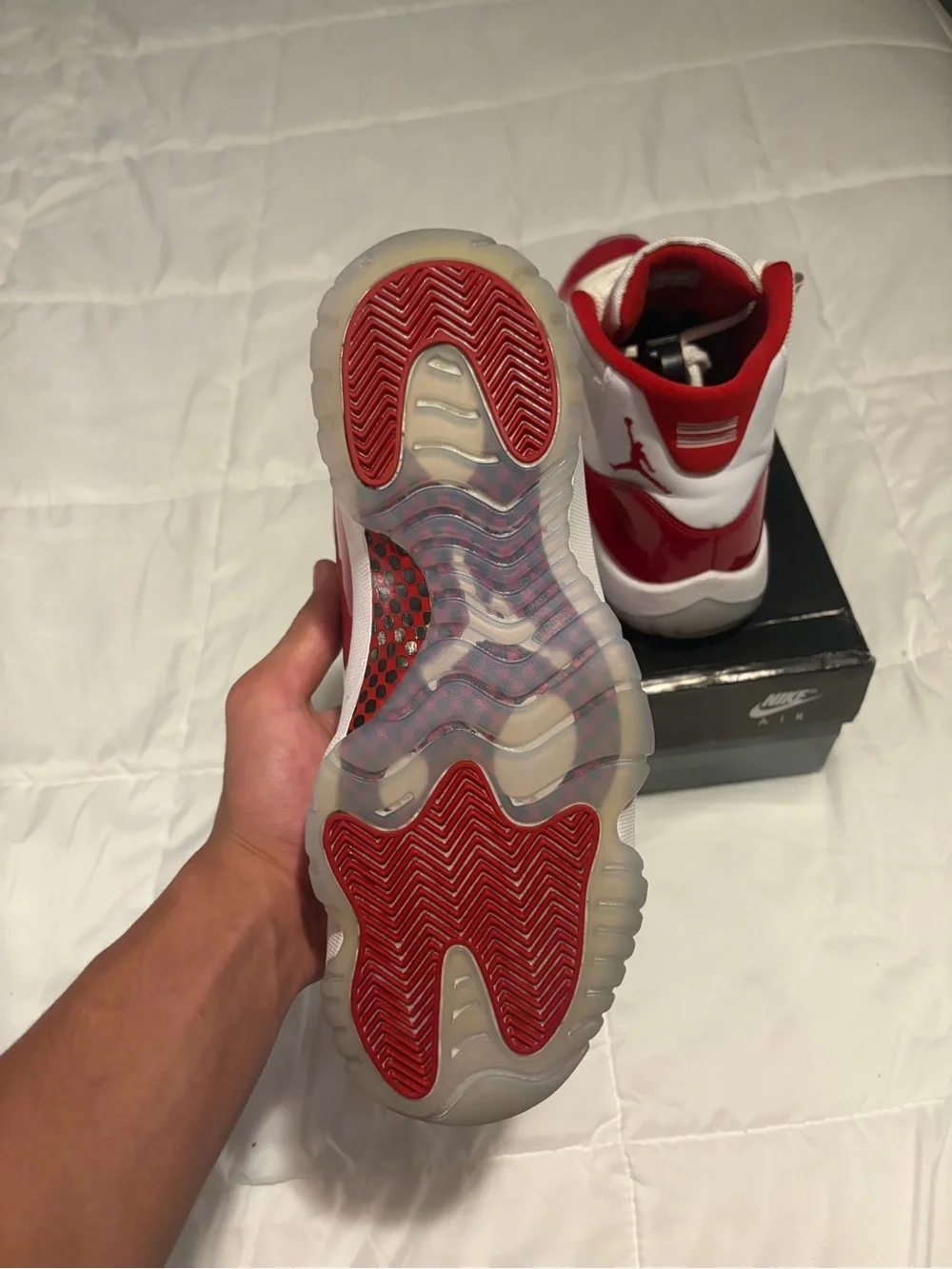 Jordan Kids' Retro Basketball Sneakers - White & Red